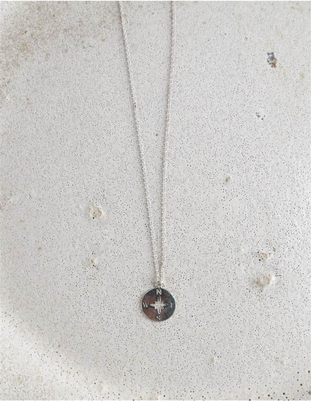 COLGANTE ROSA DE LOS VIENTOS