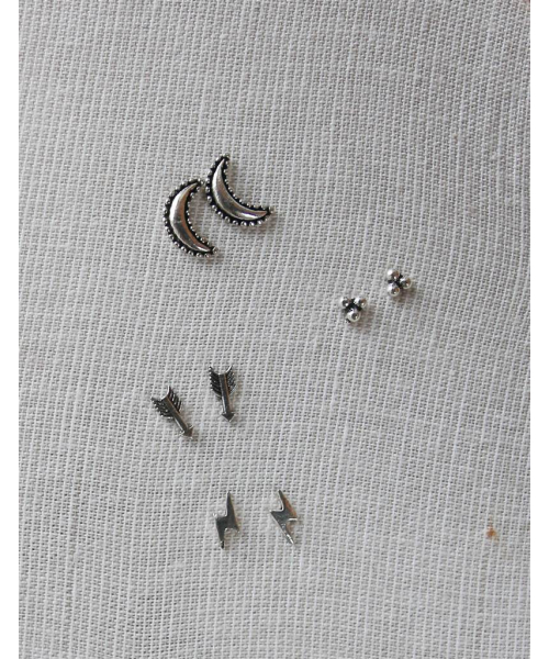 PENDIENTES RAYO, FLECHA, BOLITAS, LUNA
 FORMA PENDIENTES-RAYO PEQUEÑO