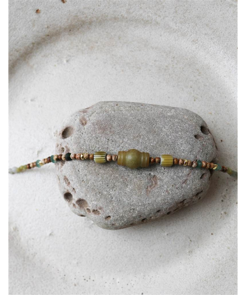 COLGANTE JADE Y OJO DE BUEY 2