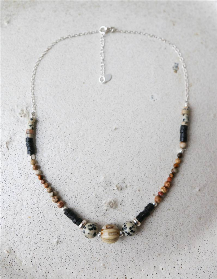 COLGANTE DÁLMATA Y CERÁMICA PLATA