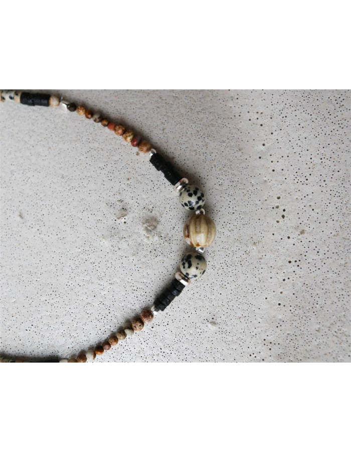 COLGANTE DÁLMATA Y CERÁMICA PLATA