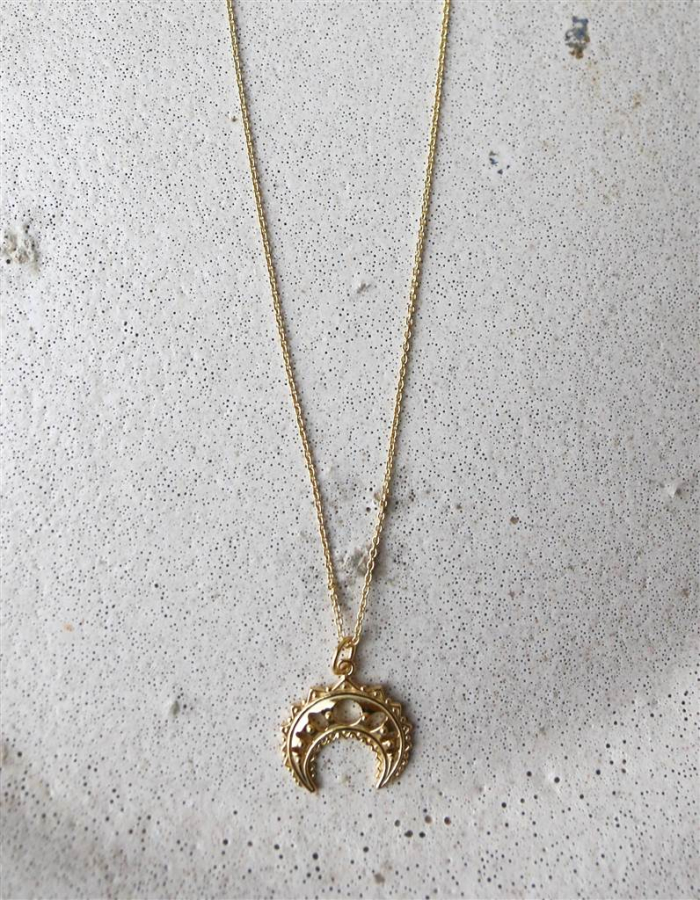 COLGANTE  LUNA BOHO ORO