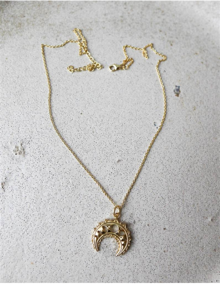 COLGANTE  LUNA BOHO ORO