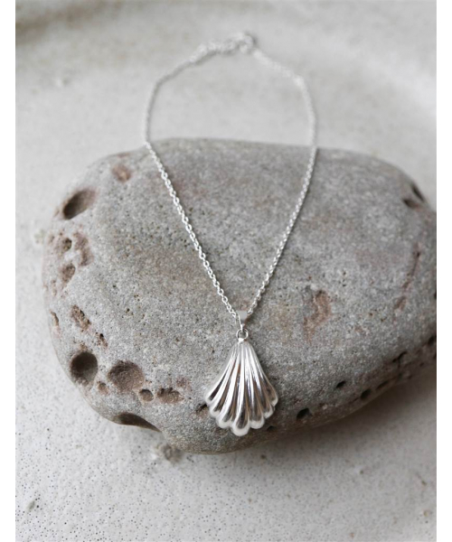 COLGANTE CONCHA RETRO