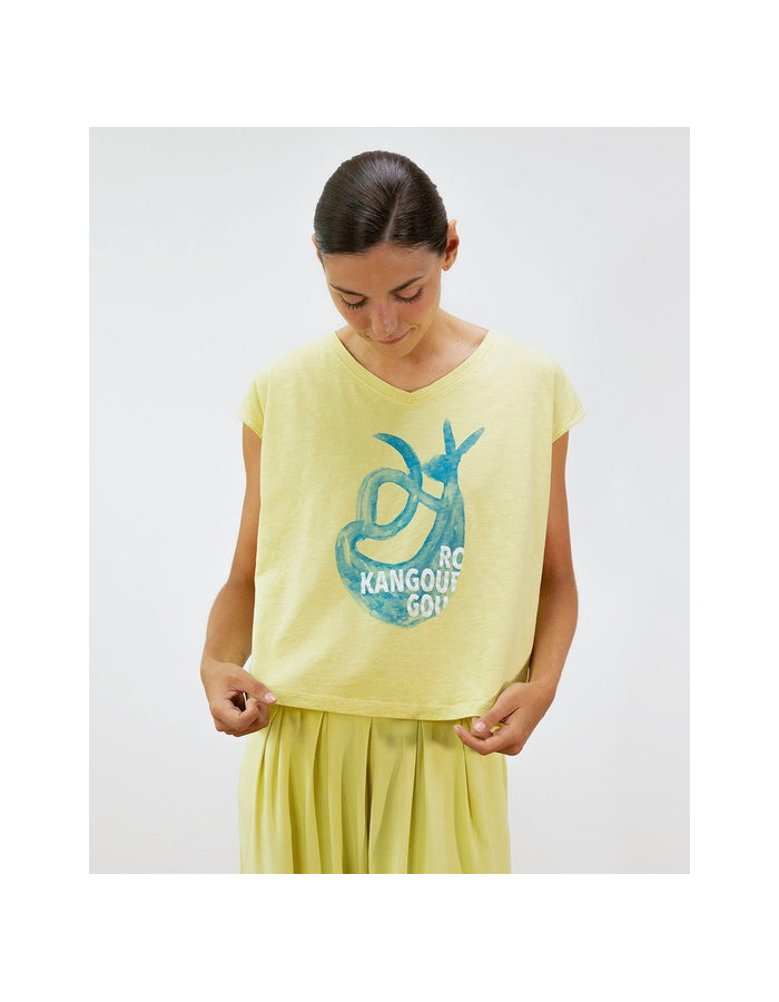 CAMISETA AMARILLA CANGURO