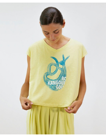CAMISETA AMARILLA CANGURO