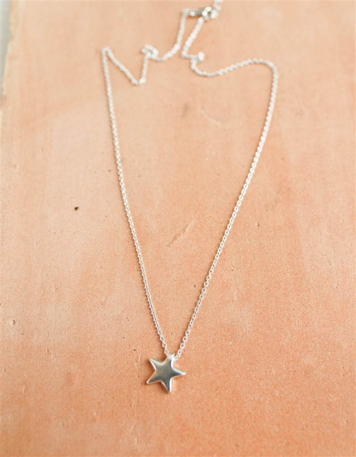 COLLAR ESTRELLA PLATA