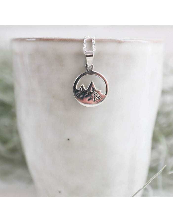 COLLAR MONTAÑAS