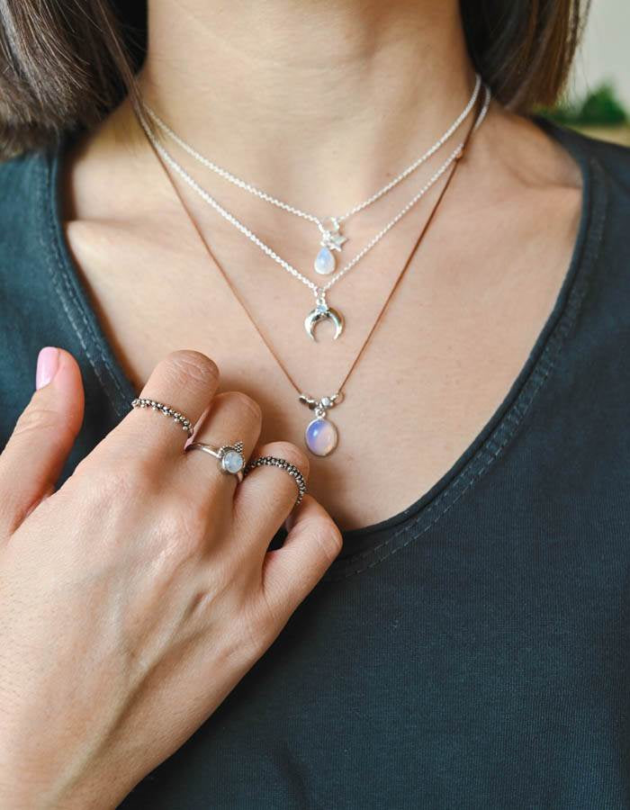 ANILLO LAURA