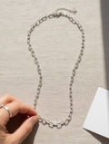 Collar de cadena Calendula-shop con eslabones anchos en plata de ley 925, diseño minimalista y ajustable.