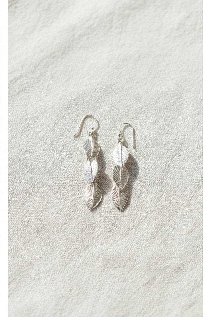 PENDIENTES HOJITAS PLATA