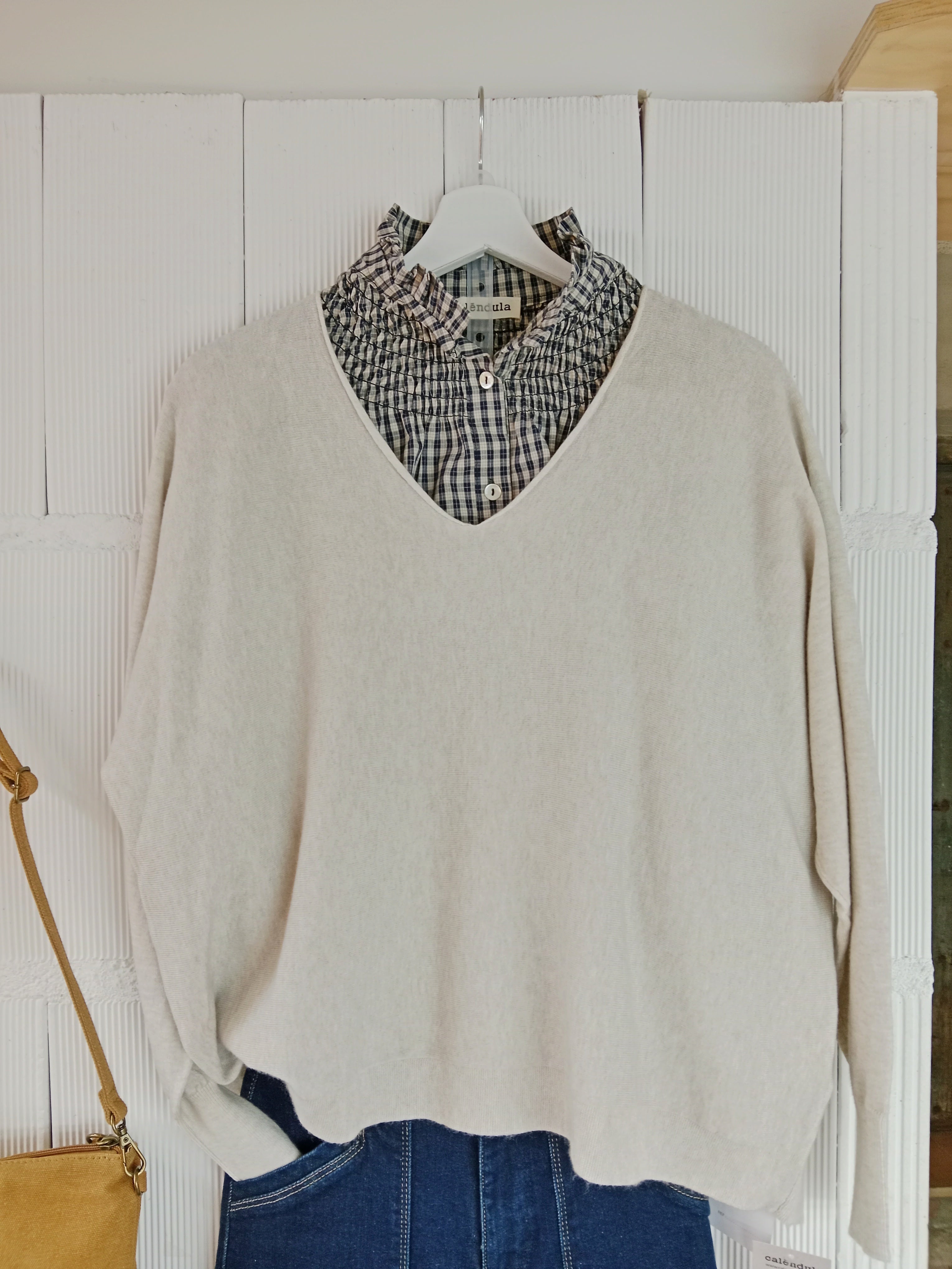 JERSEY ABRIL BEIGE (●'◡'●)