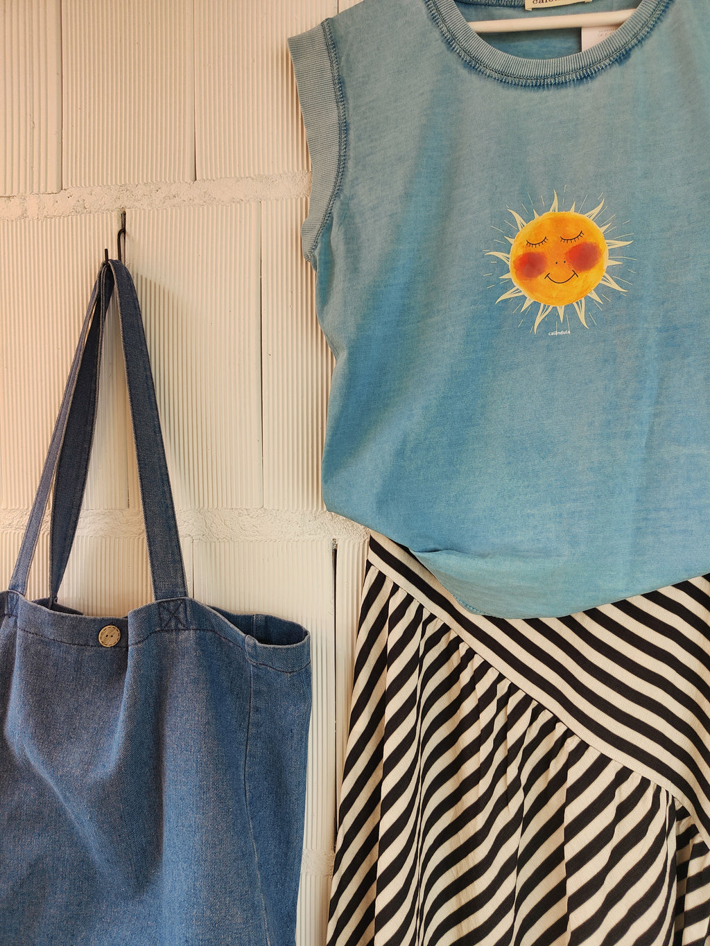 CAMISETA SOL AZUL
