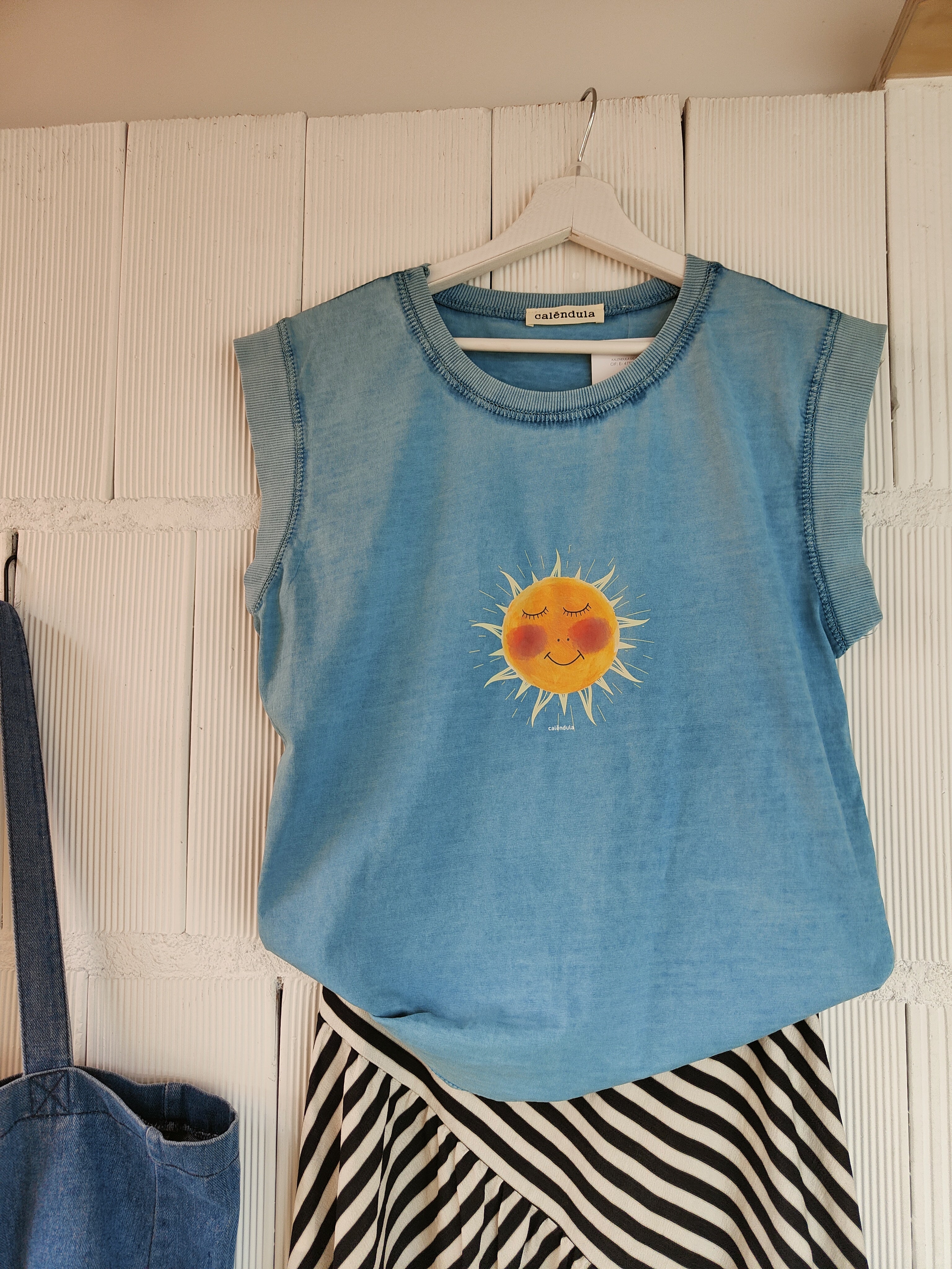 CAMISETA SOL AZUL