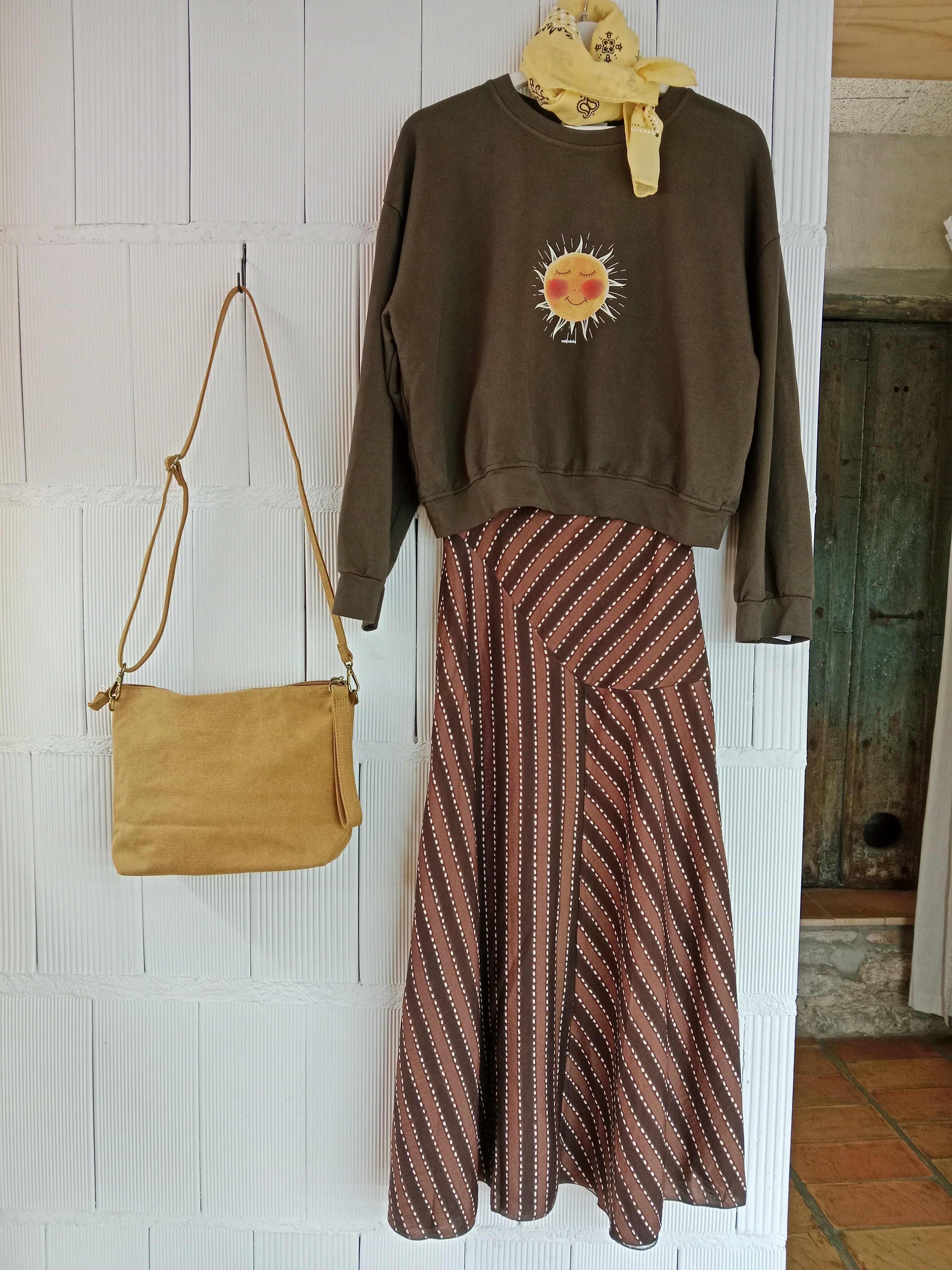 SUDADERA SOL CHOCOLATE
