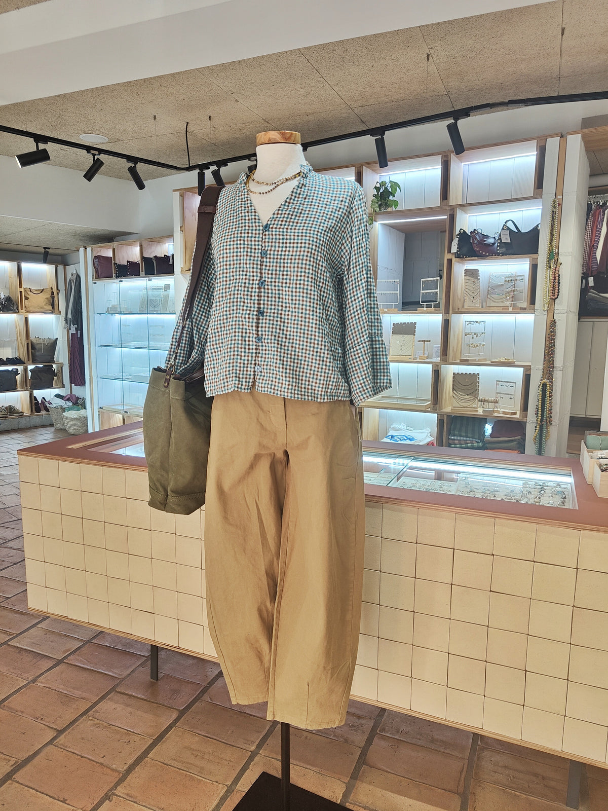 PANTALÓN LONETA CAMEL