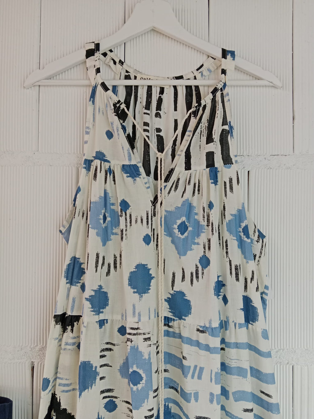 VESTIDO CAPRI